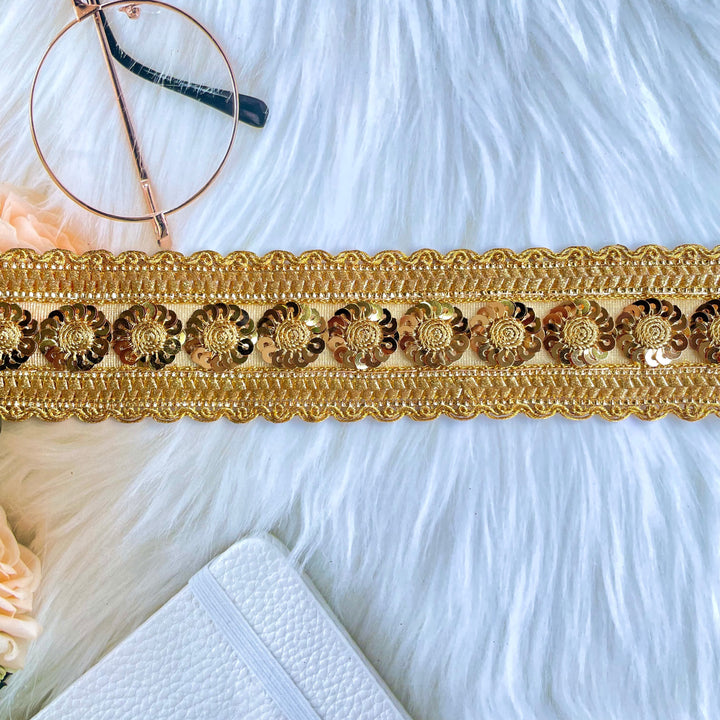 fancy golden lace border